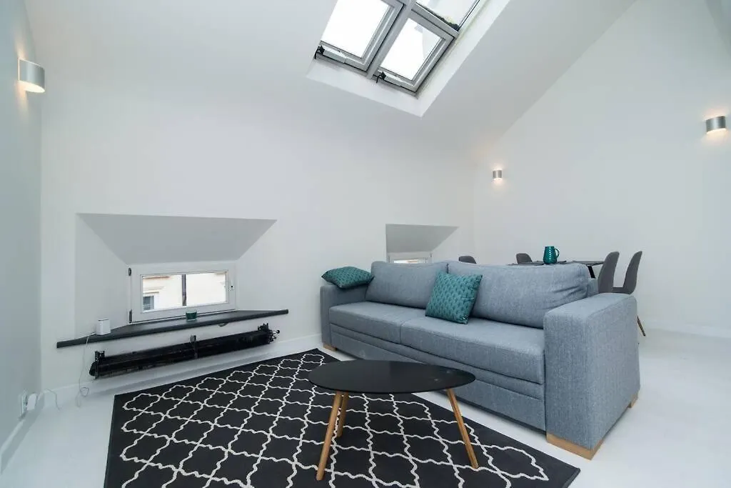 Old Town 1 Bedroom Oasis With Ac And Double Shower Prag